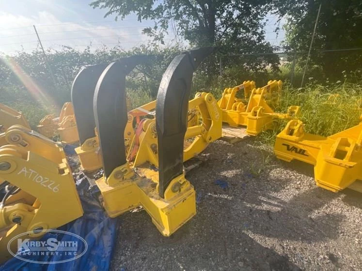 2021 Ironquip Multi-Shank Ripper w-4 Shanks for D65 for Sale | Used ...