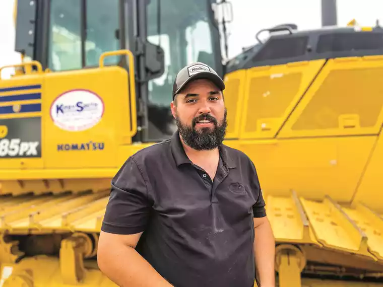 Roddy Conner, from product service: how to do proper inspection on dozer's undercarriage and its tracks.