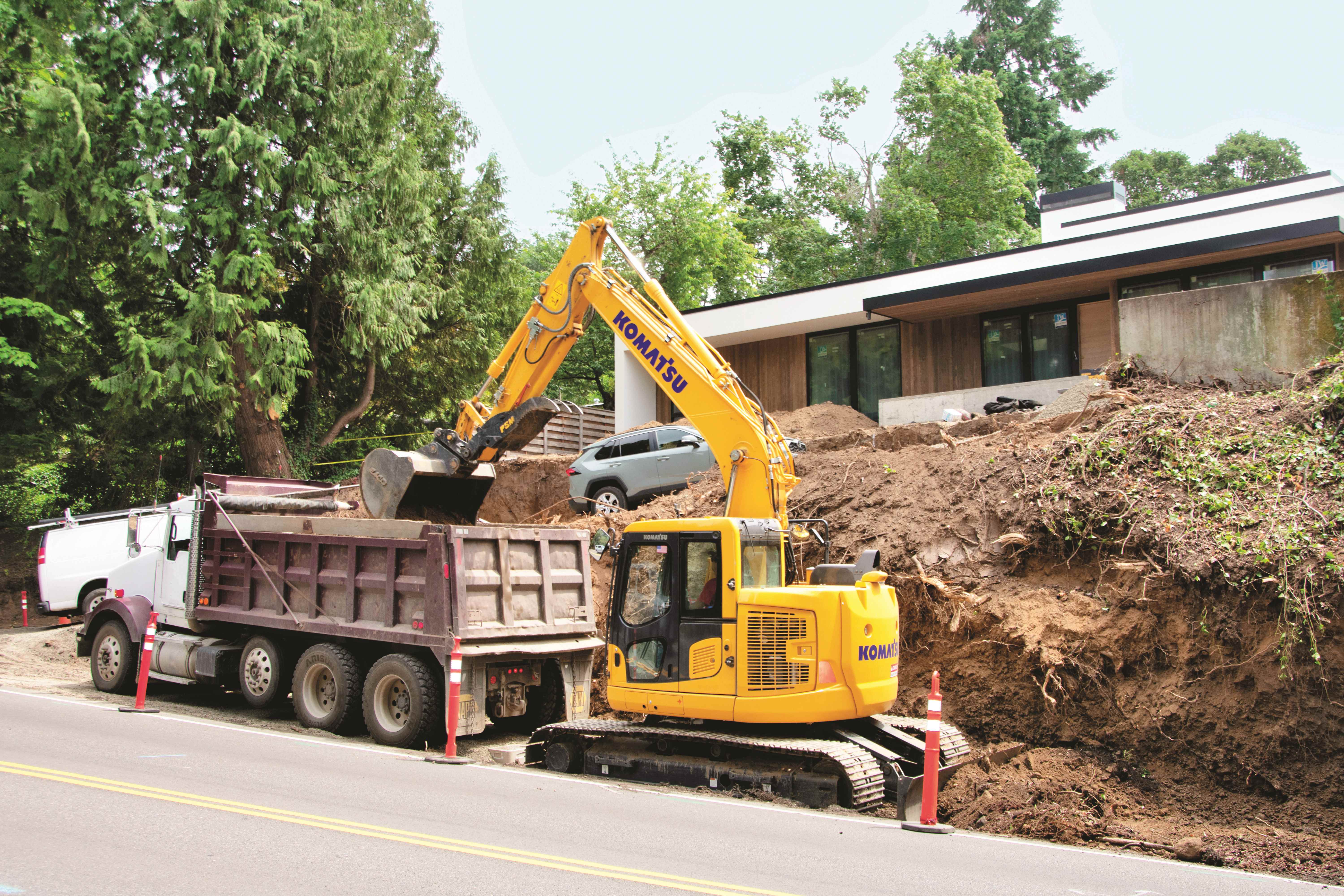 Komatsu Tight Tail Swing Excavators