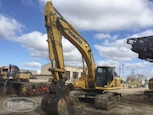 Used Crawler Excavator in Yard for Sale
