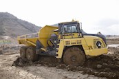  Komatsu HM300-5_1